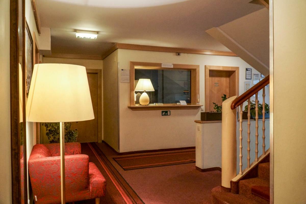 Hotel Alpinum トレフェン エクステリア 写真