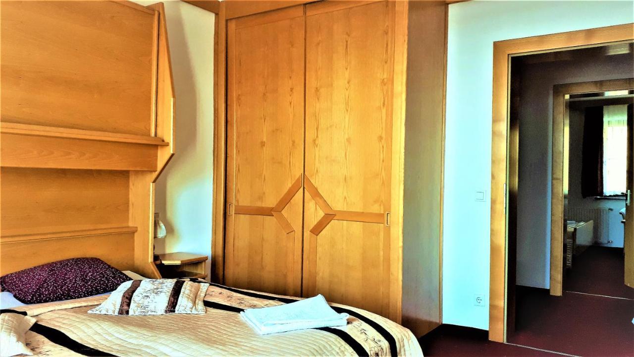 Hotel Alpinum トレフェン エクステリア 写真